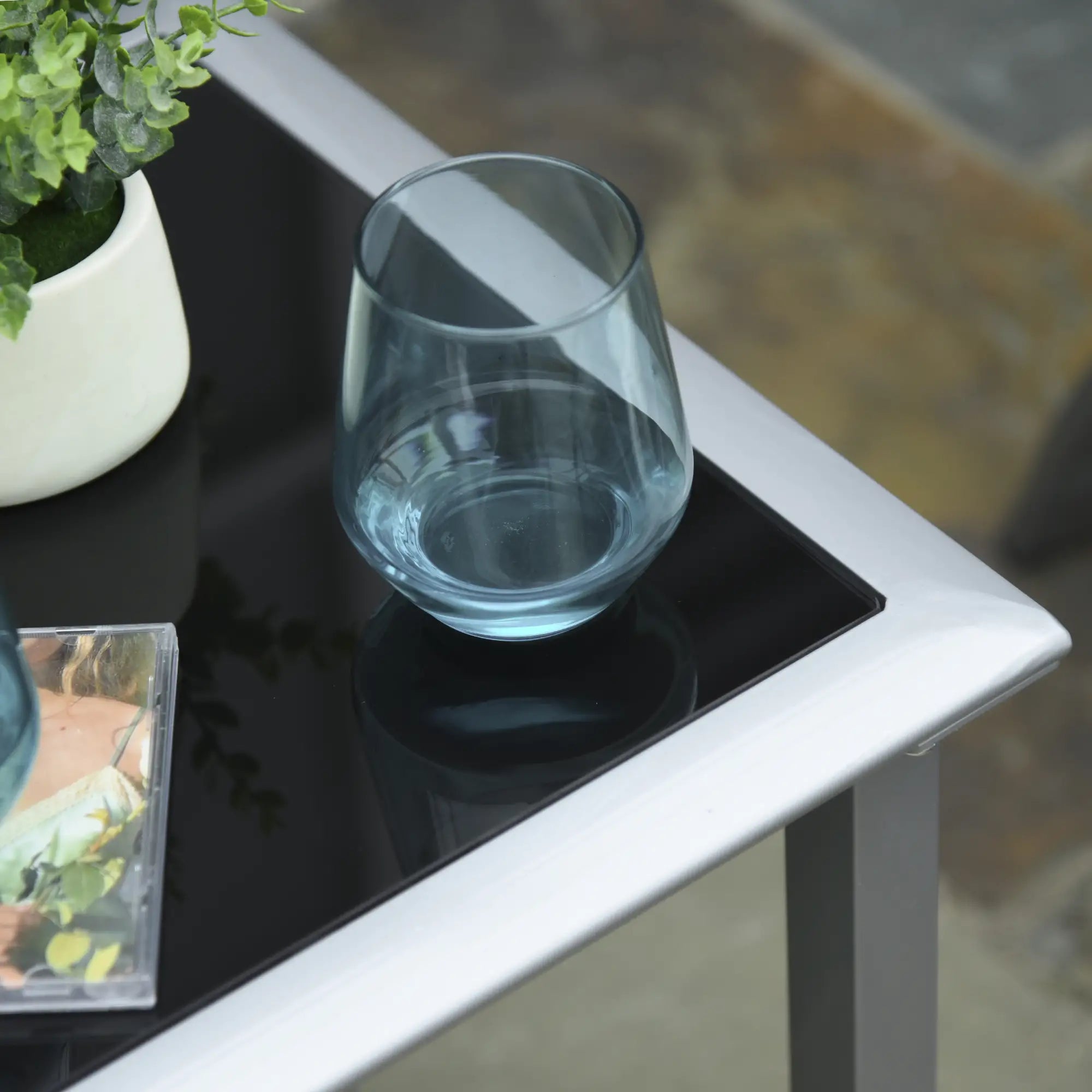 Elegantes 3-teiliges Lounge-Set – 2 ergonomische S-förmige Sonnenliegen mit Beistelltisch